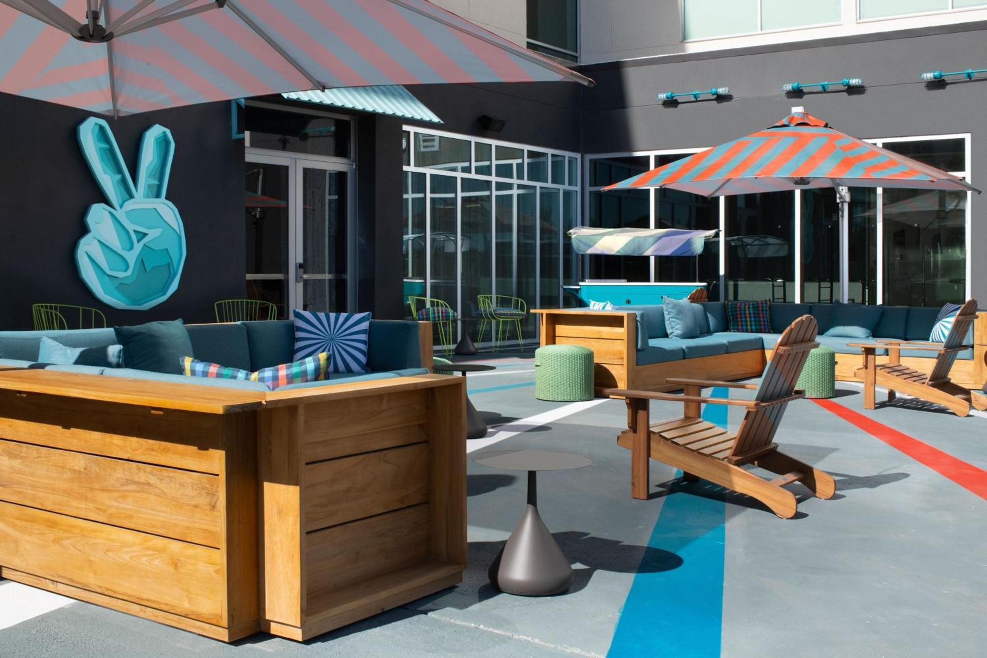 Aloft 맥앨린 외부 사진